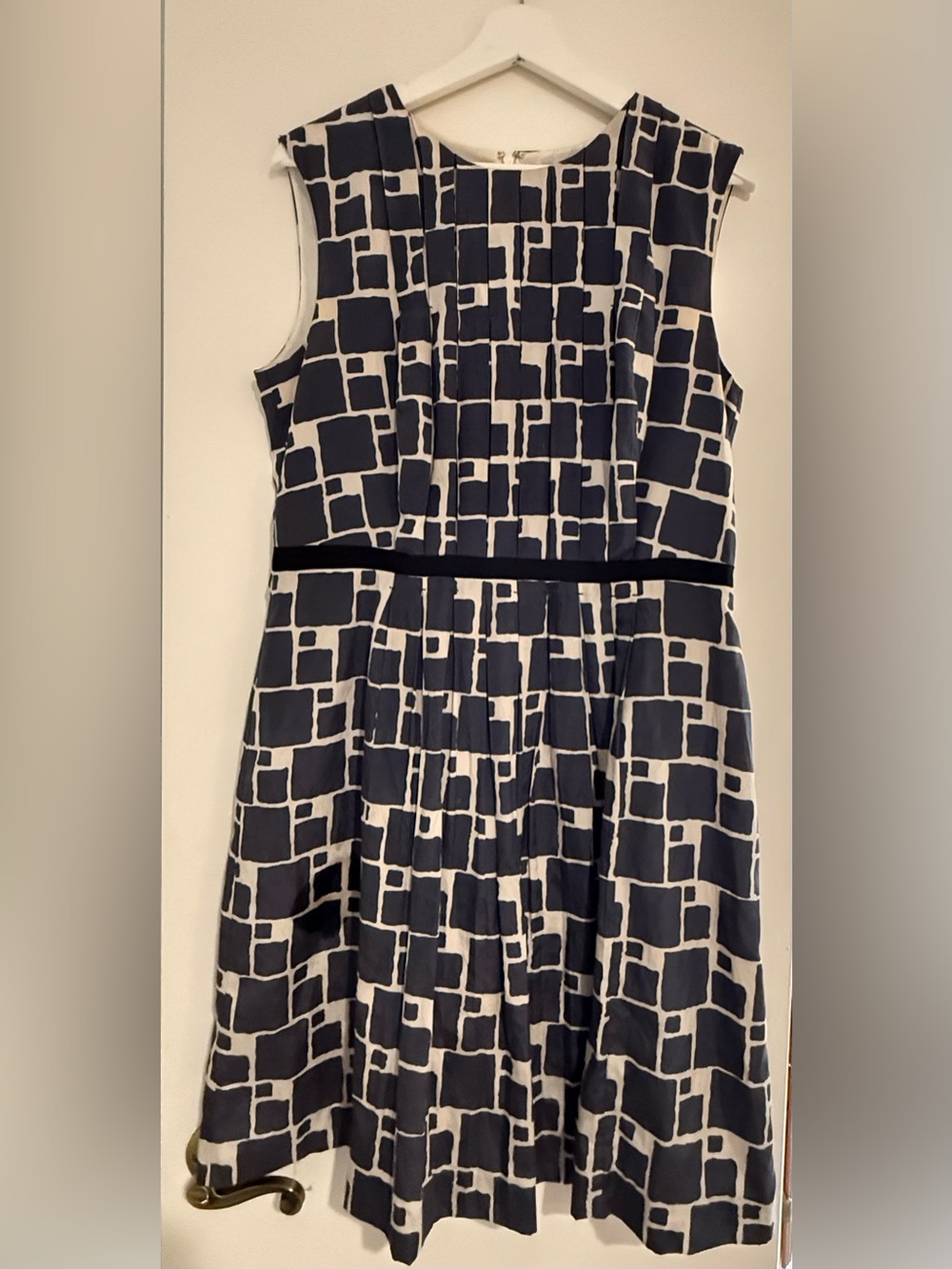 Banana Republic Sleeveless Geometric Print Dress size 12